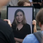 До ОП передали підписи на присвоєння звання Героя загиблій журналістці Рощиній, яка писала про окуповані території