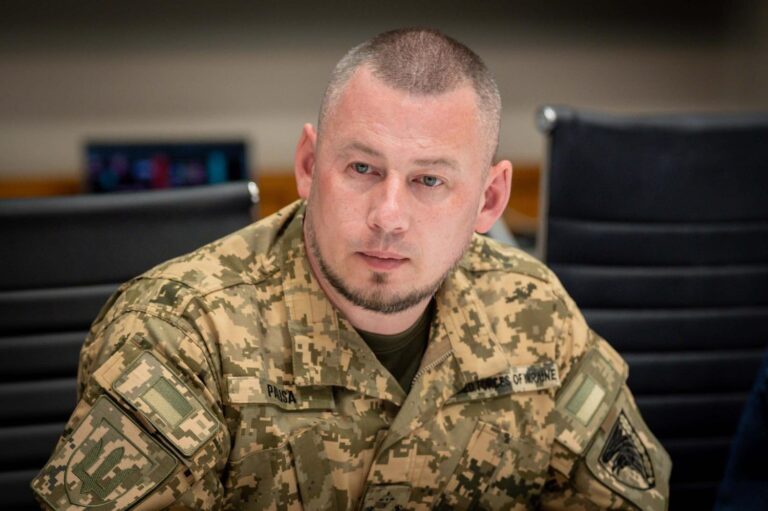 Российским войскам поручили спланировать наступление на Киев и Чернигов, — Палиса