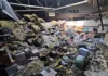 Війська РФ завдали удару по магазину в Херсоні, поранена людина. ФОТО