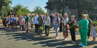 На Херсонщині у День Незалежності відкрили «Алею Надії» та «Алею Слави»