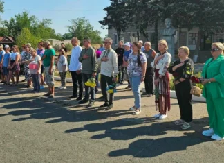На Херсонщині у День Незалежності відкрили «Алею Надії» та «Алею Слави»