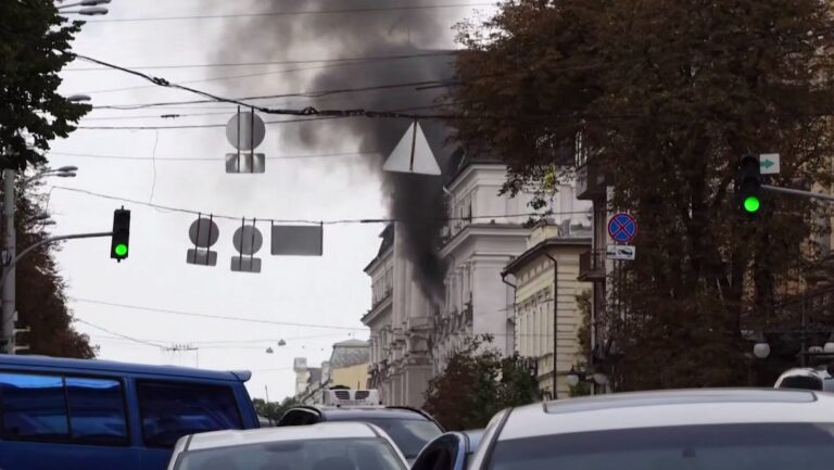 Удар РФ на офис СБУ в Киеве: Словакия осудила обстрел и вызвала посла России