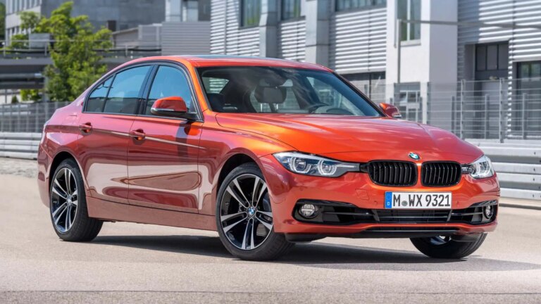 Почти 190 тысяч автомобилей под угрозой: BMW отзывает седаны 3-й, 5-й и 7-й серий из-за возгораний