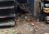 Російський дрон влучив у супермаркет в Херсоні: поранено хлопчика